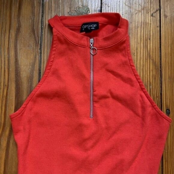 🔥3 for 15! Topshop Red Sleeveless Bodysuit - Picture 3 of 8